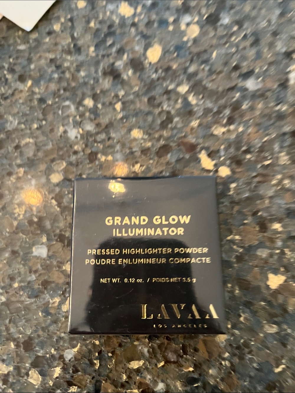 Grand Glow Illuminator Pressed Highlighter Powder — Golden Glow